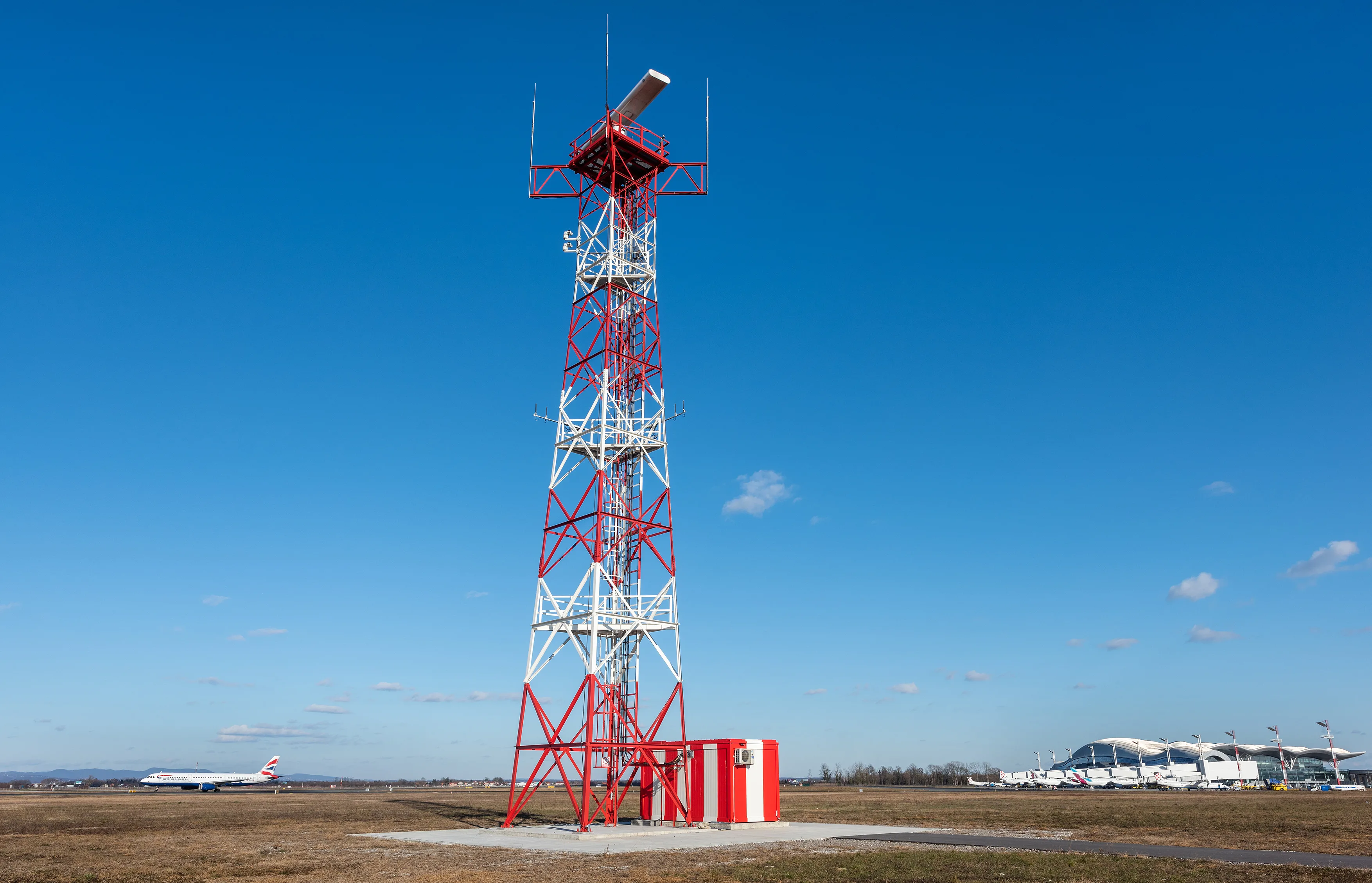 Sustav za nadzor prometa i vođenje zrakoplova na zračnoj luci "Franjo Tuđman"